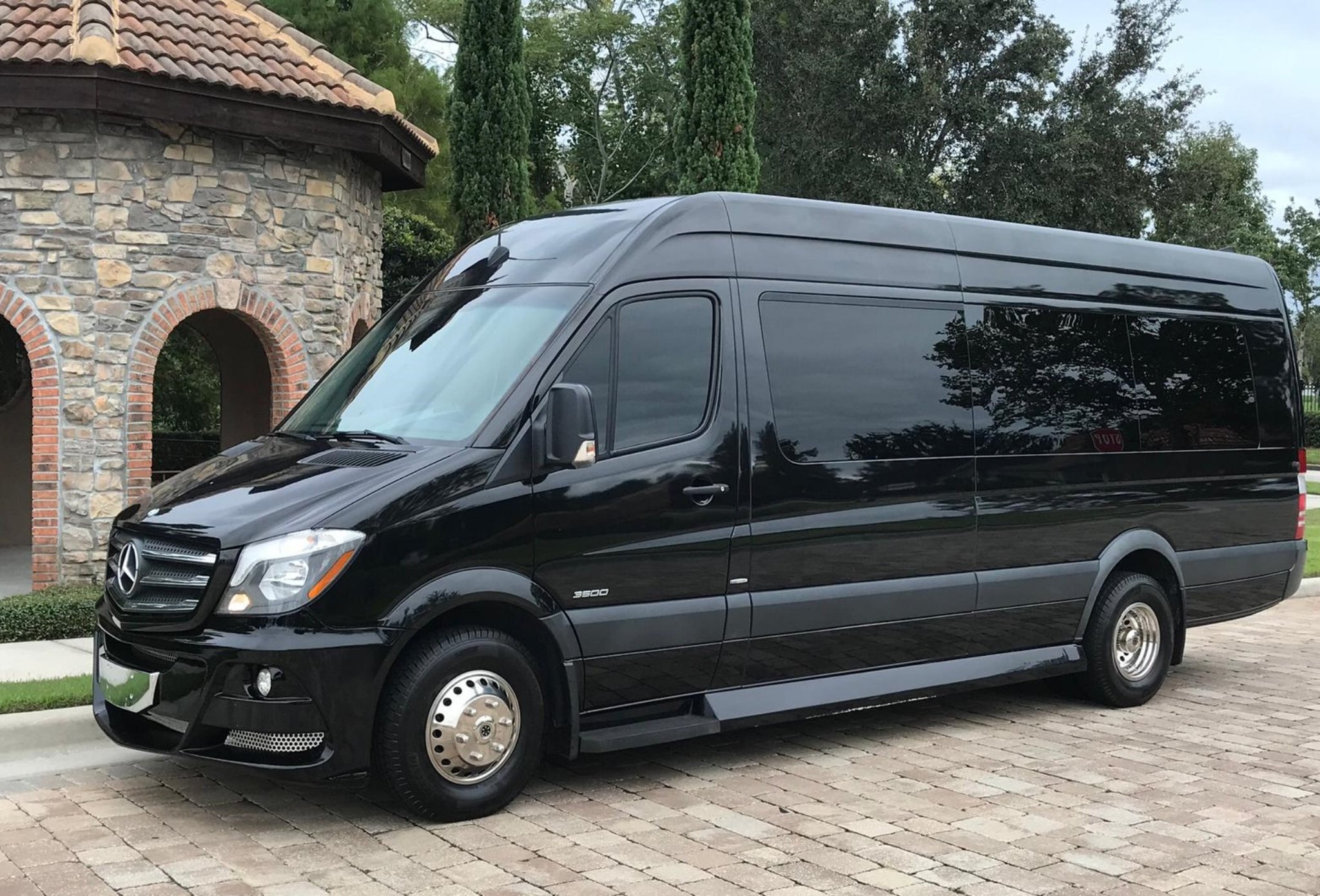 Limo Sprinter Van